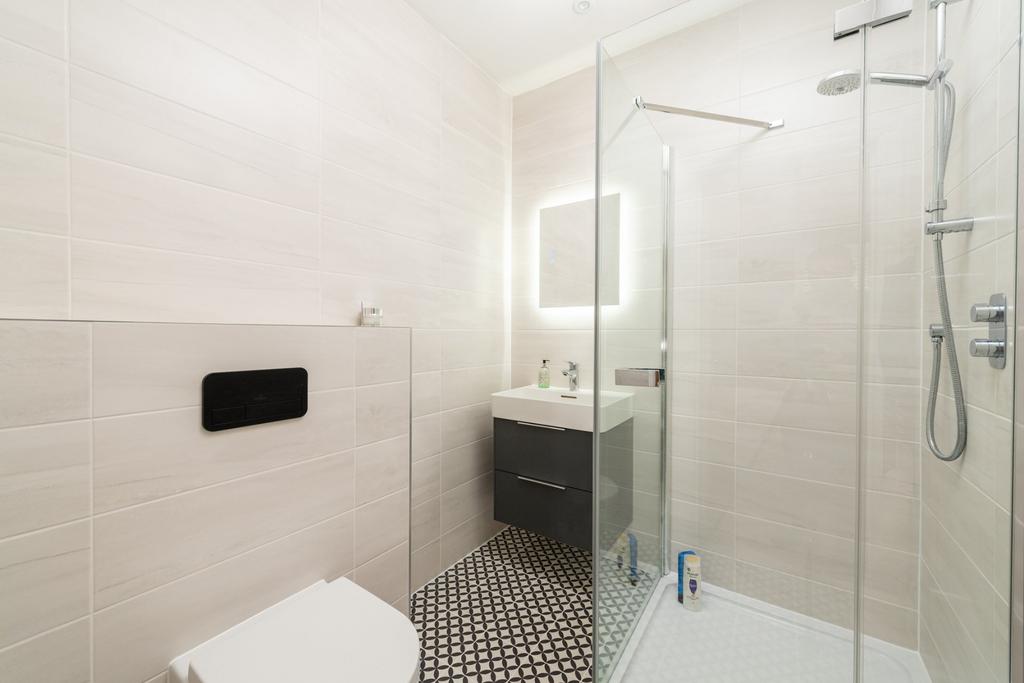 Ensuite Shower Room