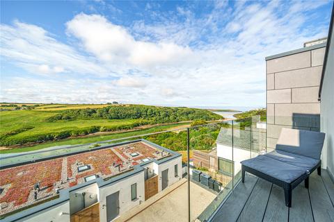 4 bedroom detached house for sale, Pentire Crescent, Newquay, Cornwall, TR7