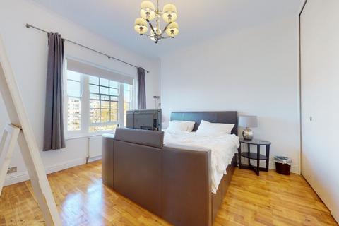 2 bedroom flat to rent - Hyde Park Gardens