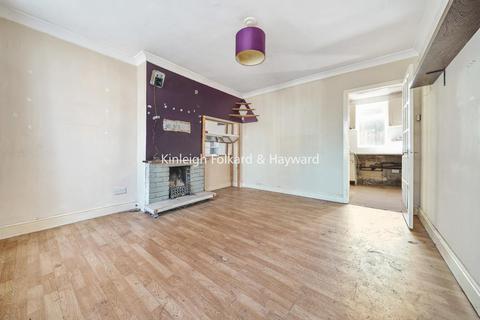 22 Dittisham Road, London, SE9 4BH