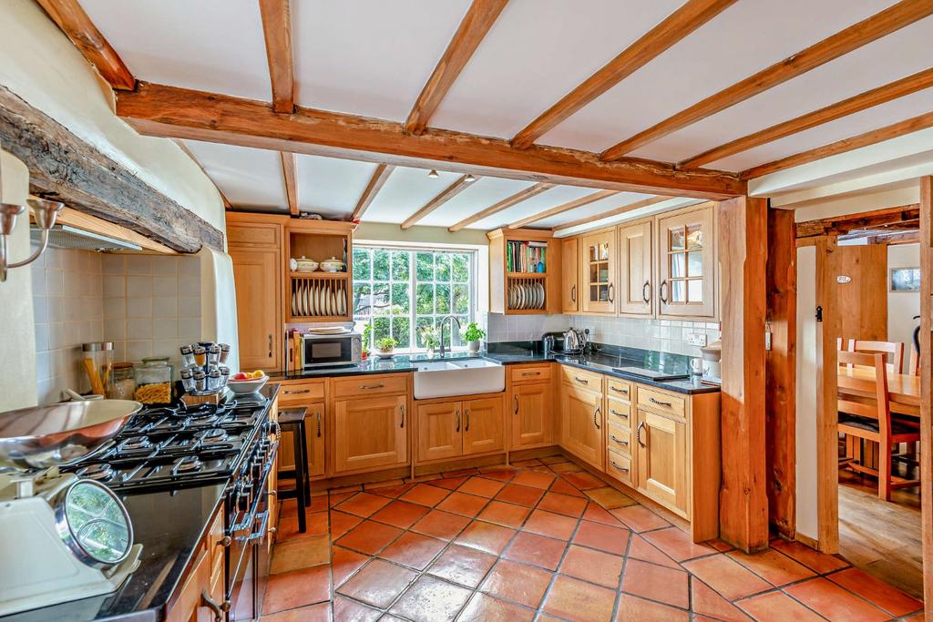 Sun Hill, Royston, Hertfordshire 5 bed detached house for sale £900,000