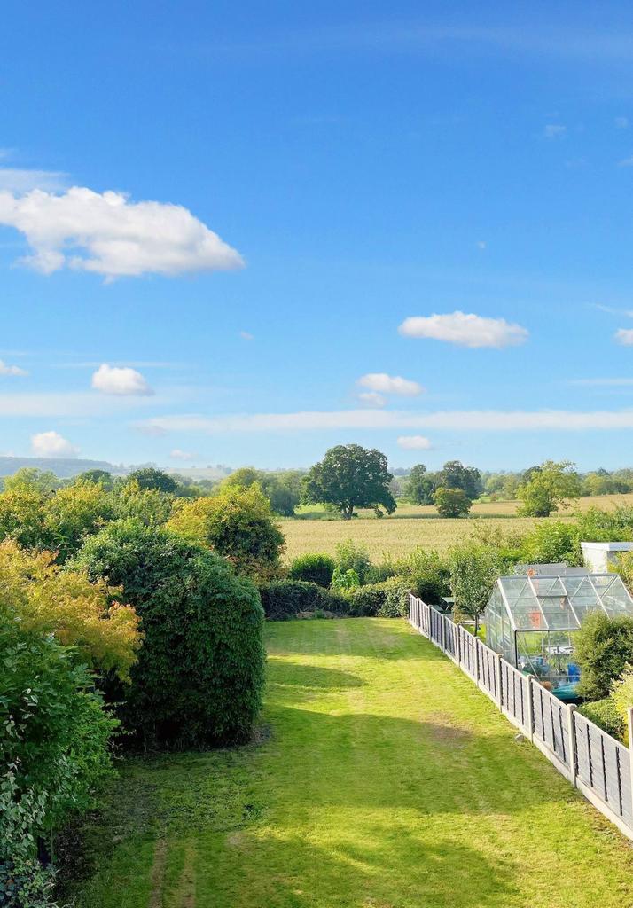 Burnt Lane, Buttington SY21 2 bed semidetached house for sale £160,000