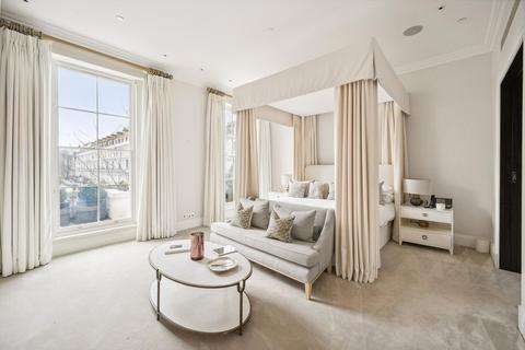 6 bedroom terraced house for sale, Argyll Road, Kensington, London, W8