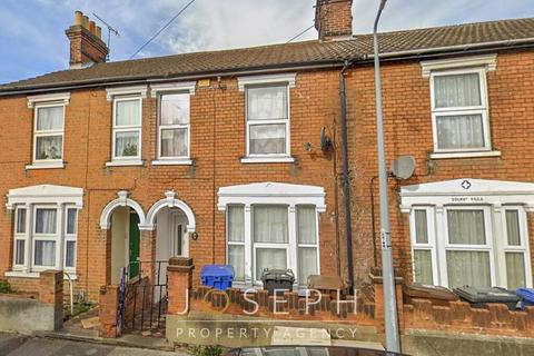 3 bedroom terraced house for sale - Cullingham Road, Ipswich, Suffolk, IP1 2EG