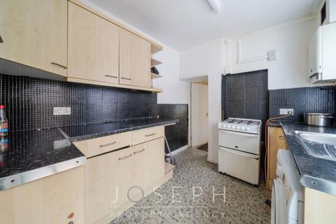 3 bedroom terraced house for sale - Cullingham Road, Ipswich, Suffolk, IP1 2EG
