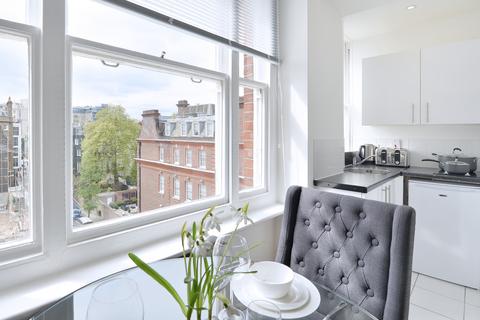 Studio to rent, Hill Street, Mayfair, London W1J