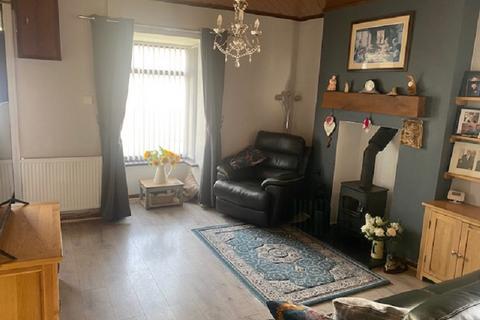 2 bedroom end of terrace house for sale, Brecon Road, Ystradgynlais, Swansea.