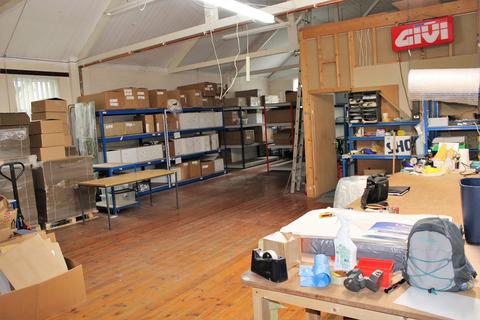 Workshop & retail space for sale, High Street, Sennybridge, Brecon, Powys.