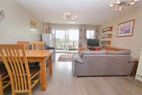 2 bedroom flat for sale - Hamworthy