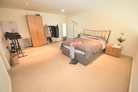 2 bedroom duplex for sale, Bishopsgate House, Aldbourne Road, Coventry, CV1 4BA