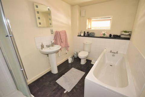 2 bedroom duplex for sale, Bishopsgate House, Aldbourne Road, Coventry, CV1 4BA