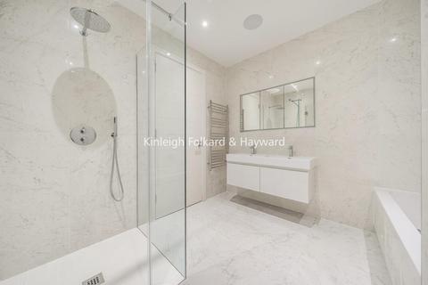 4 bedroom terraced house for sale, Connaught Gardens, Muswell Hill