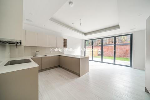 4 bedroom terraced house for sale, Connaught Gardens, Muswell Hill