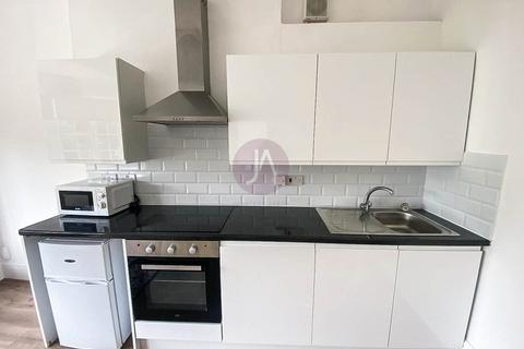 1 bedroom apartment to rent, Burgess Hill, West Hampstead, London, NW2