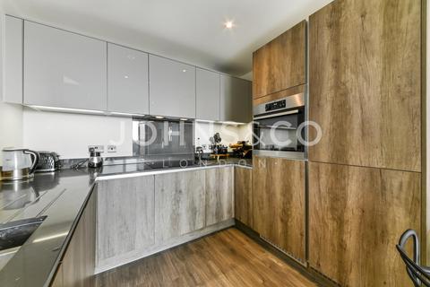 1 bedroom apartment to rent, Chiswick High Road, Chiswick, London,W4