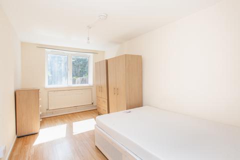 6 Swaton Road, London, E3 4ET
