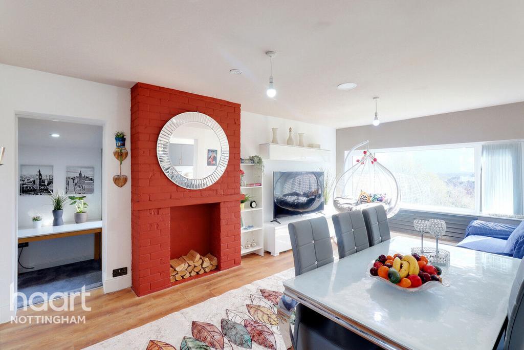 Oakdale Road, NOTTINGHAM 3 bed detached house for sale £325,000