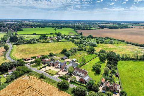 4 bedroom detached house for sale, Watton Road, Hingham, Norwich, Norfolk, NR9