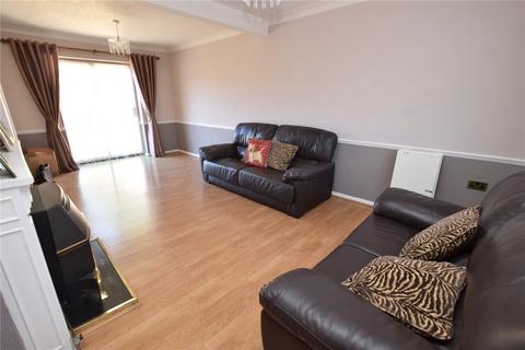 32 Crabtree Avenue, Romford, RM6 5EX