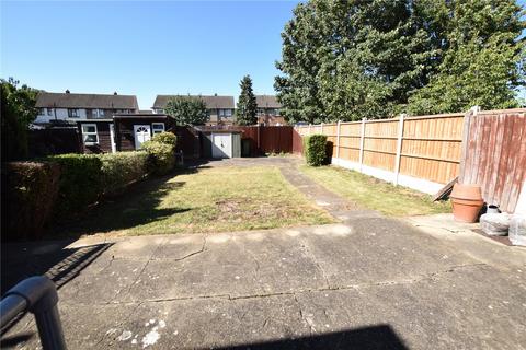 32 Crabtree Avenue, Romford, RM6 5EX