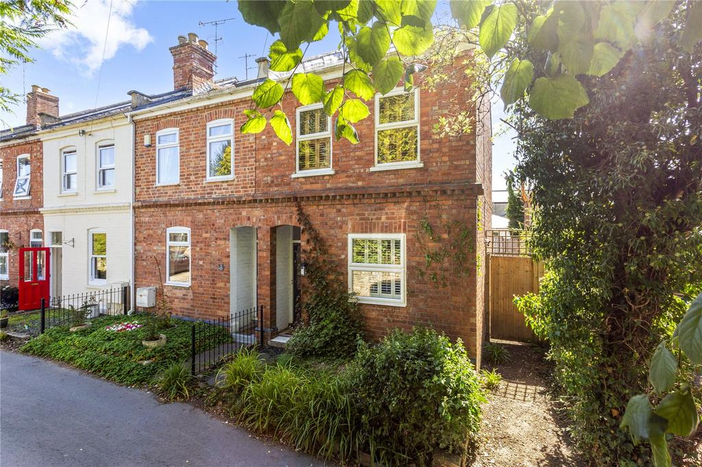 Blacksmith Lane, Prestbury, Cheltenham, Gloucestershire, GL52 2 bed