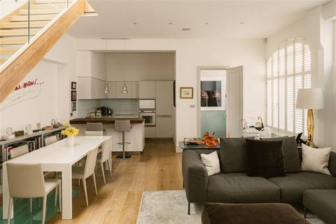 undefined, Ennismore Gardens Mews, Knightsbridge, SW7
