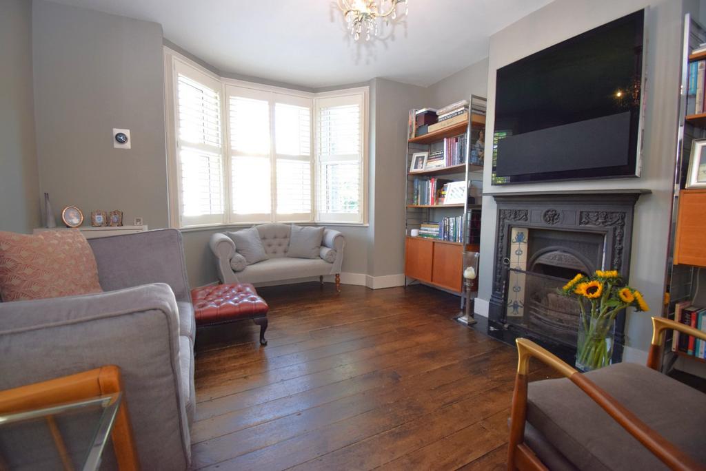 Gore Road, Burnham, Slough, SL1 3 bed semidetached house for sale £