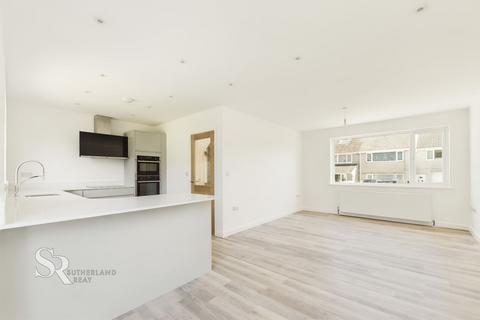 3 bedroom semi-detached house for sale - Barson Grove, Buxton, SK17