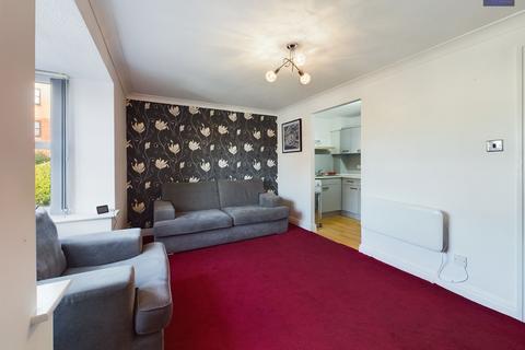 1 bedroom ground floor flat for sale - St. Annes Road, Blackpool, FY4