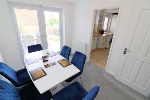 66 Lesney Park, Erith, DA8 3DU