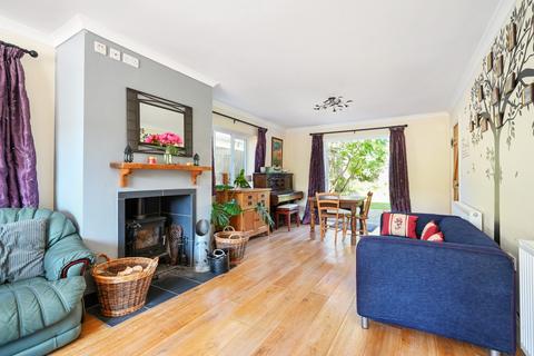 98 Greenways, Ovingdean, Brighton, BN2 7BL