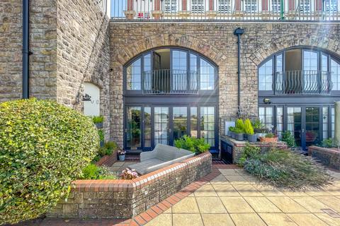 2 bedroom apartment for sale - Nore Road, Portishead, Bristol, Somerset, BS20