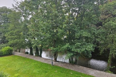 36 Brunel Quays, Lostwithiel, PL22 0JB