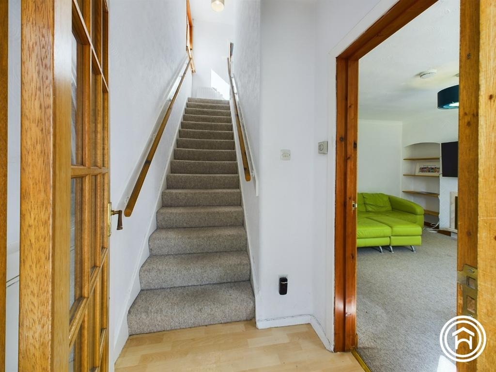 Gallowhill Road, Lenzie, G66 2 bed semidetached house £175,000