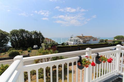 2 bedroom flat for sale, La Grande Route De La Cote, St. Clement, Jersey. JE2 6SE