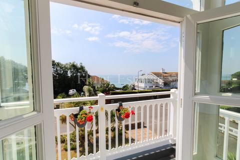 2 bedroom flat for sale, La Grande Route De La Cote, St. Clement, Jersey. JE2 6SE