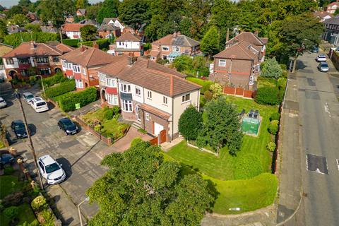 4 bedroom semi-detached house for sale, Knowle Drive, Manchester M25