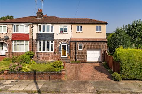 4 bedroom semi-detached house for sale, Knowle Drive, Manchester M25