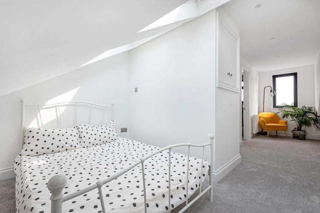 Bedrom