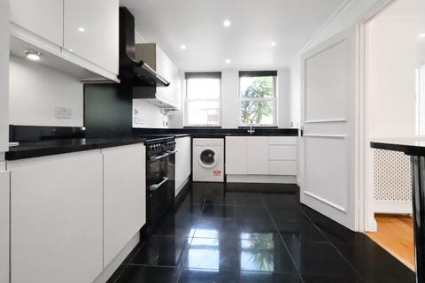 56 Fieldfare Road, London, SE28 8HR