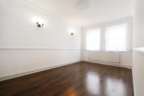 56 Fieldfare Road, London, SE28 8HR
