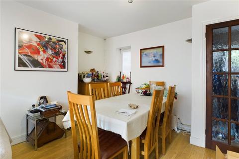 2 Goring Road, Woodcote, Reading, RG8 0QG