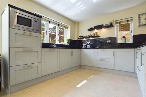 4 Formosa Place, Pangbourne, Reading, RG8 7FY