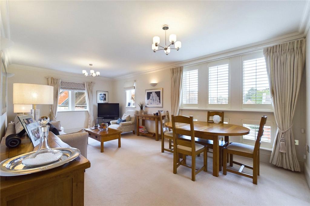 Living / Dining Room