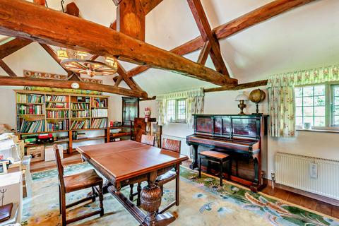 6 bedroom country house for sale - Holywell, Warwick, CV35