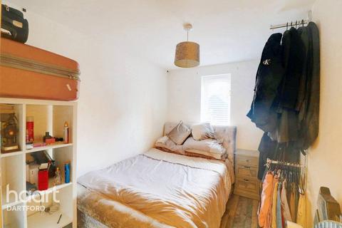 50 Dunlop Close, Dartford, DA1 5LT