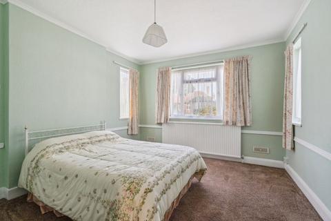 49 Eastern Avenue, Pinner, HA5 1NW