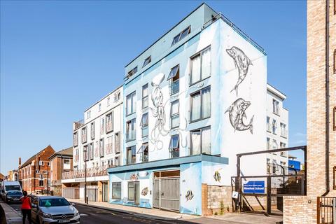 1 bedroom apartment to rent, Mowlem Street, Bethnal Green, E2