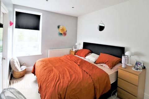 66 Carr Road, Deepcar, Sheffield, S36 2NR