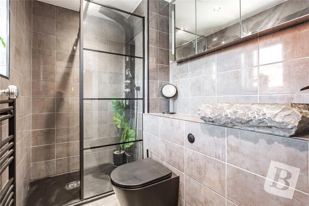 Ensuite Shower Room